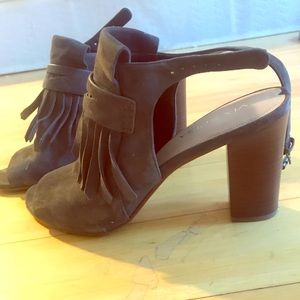 Gorgeous Via Mauve Spring Heel